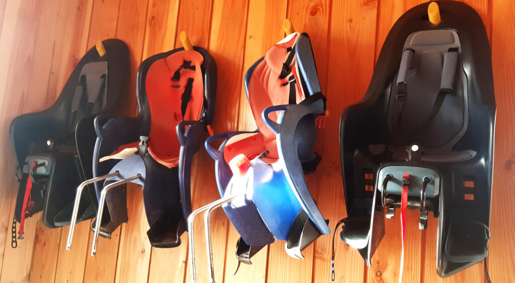 Sièges enfant disponibles pour vos balades à vélo en famille à travers le Lot