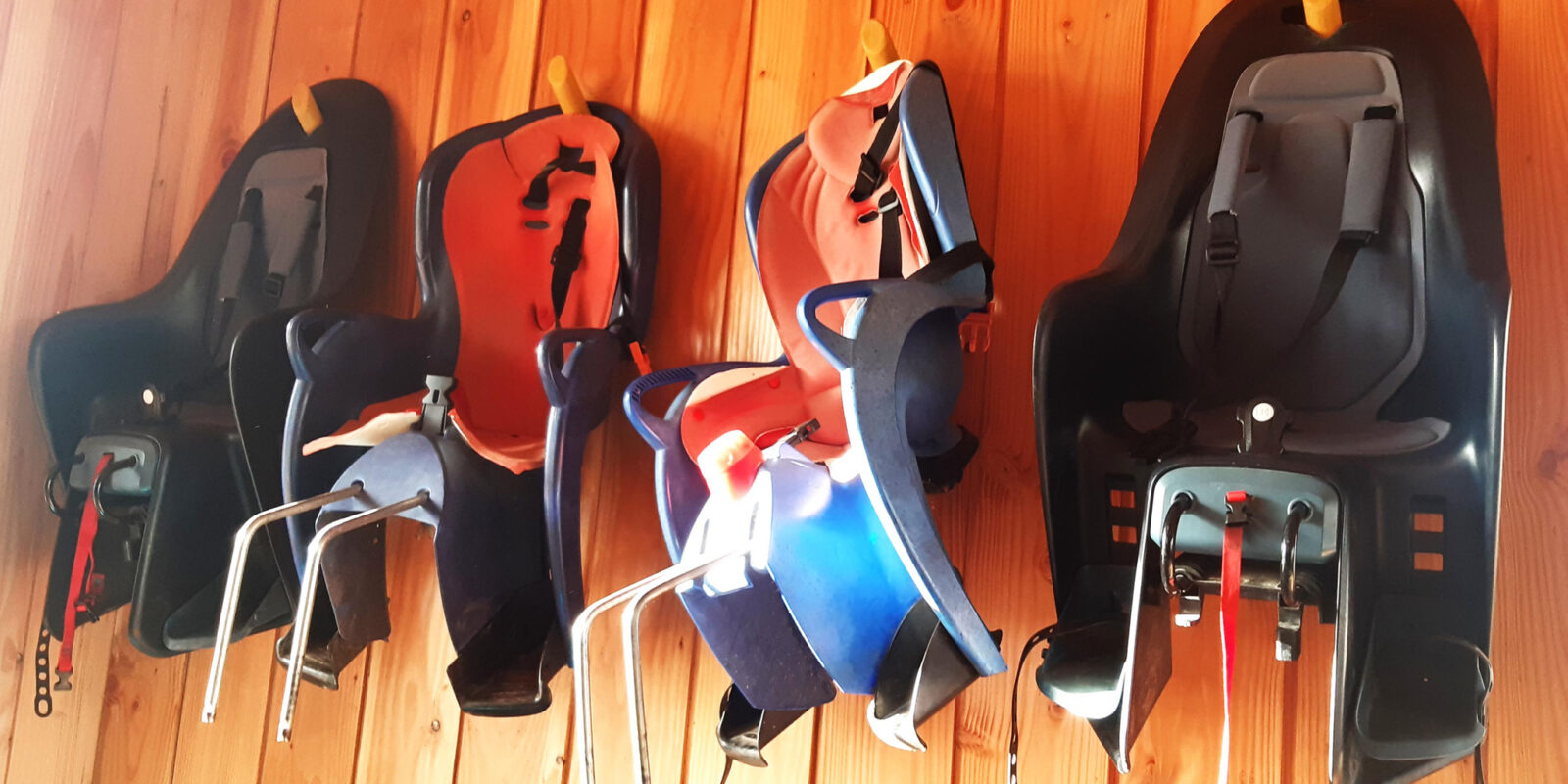 Sièges enfant disponibles pour vos balades à vélo en famille à travers le Lot